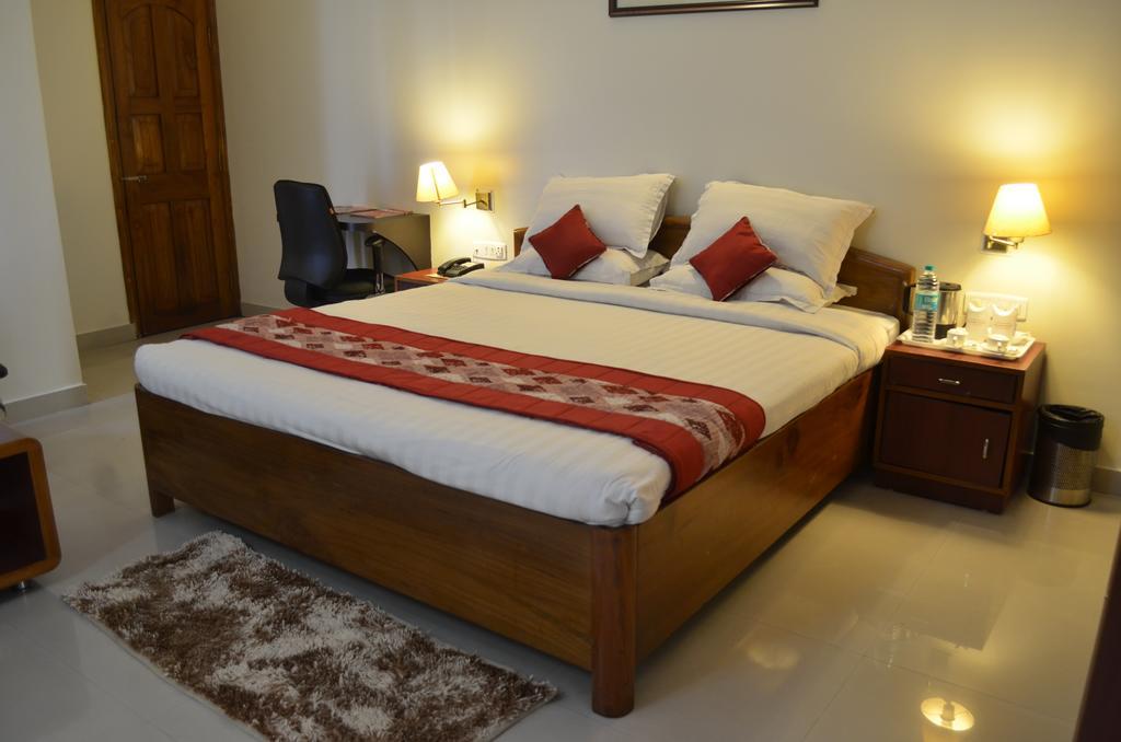 Hotel Rajdhani Regency Guwahati Habitación foto